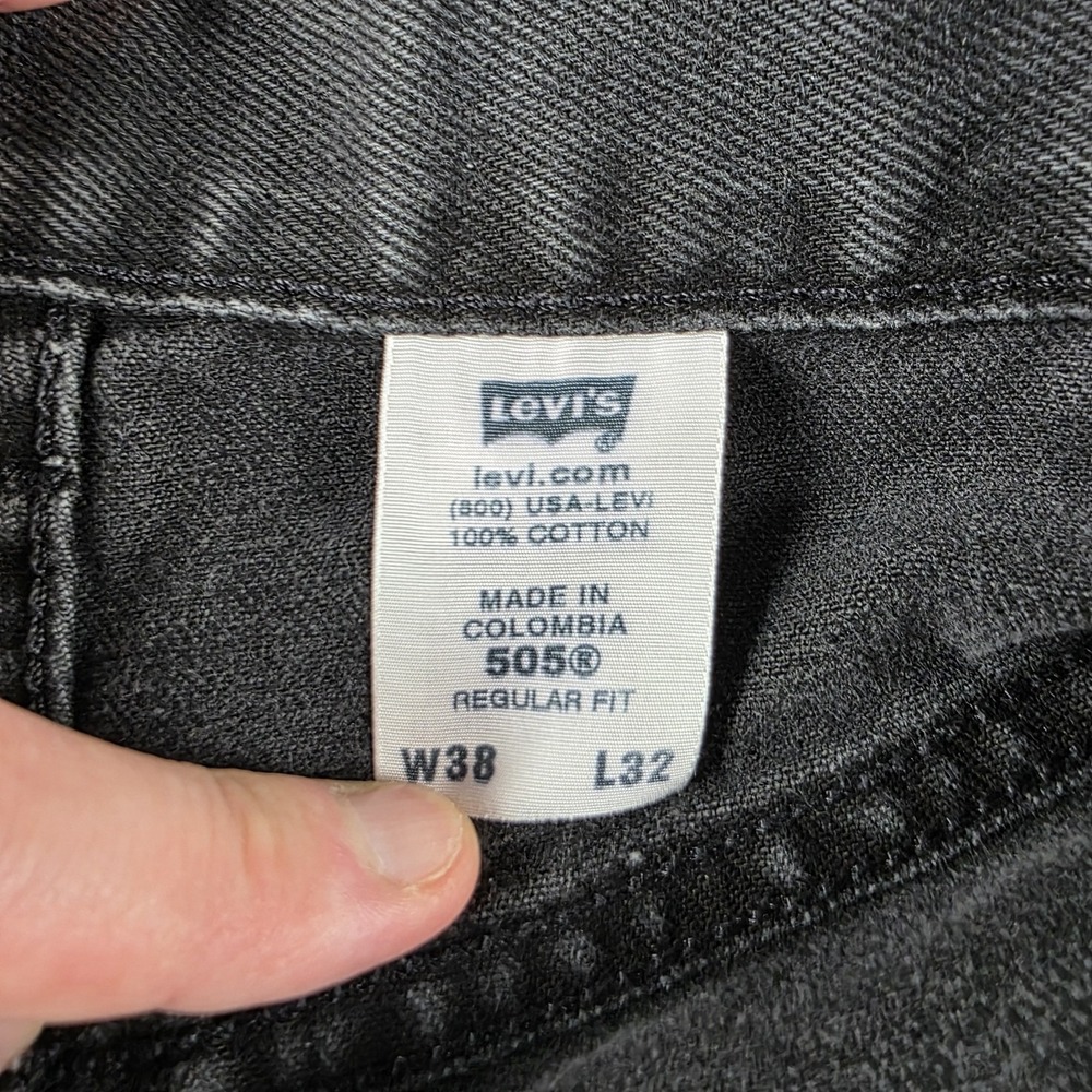 Vtg Y2K Levis 505 Jeans Mens 38x32 Black Regular Straight Grunge Skater Faded - Picture 6 of 12